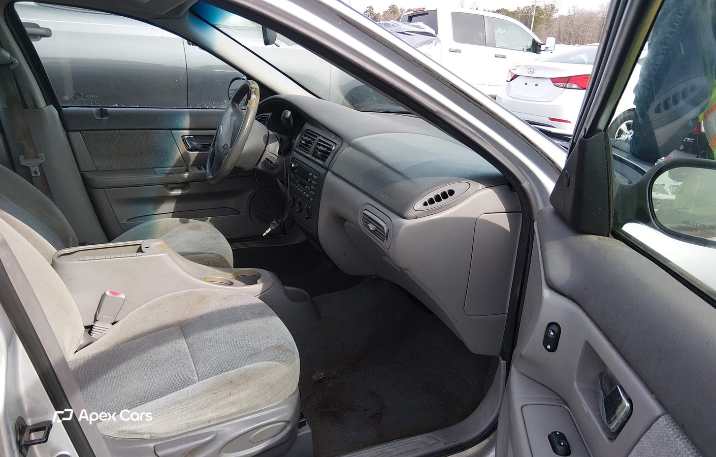 Ford Taurus 2001
