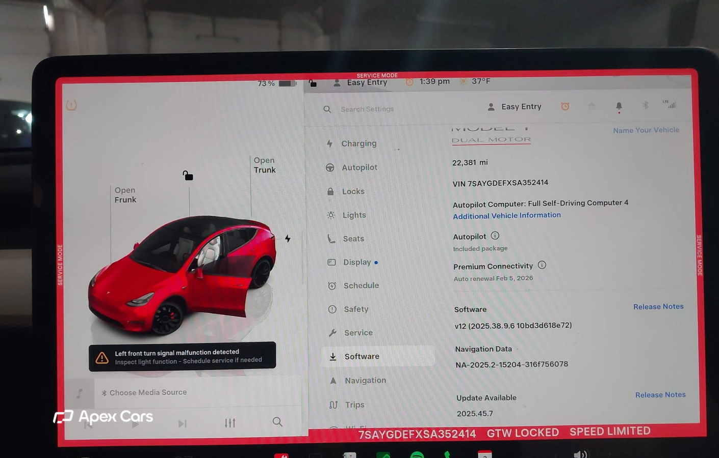 Tesla Model Y 2025
