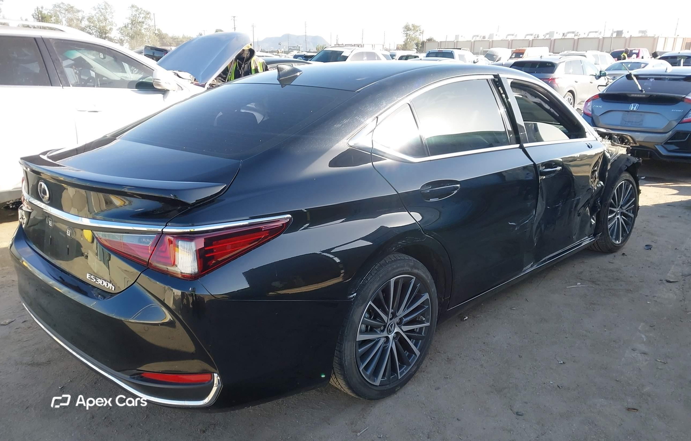 Lexus ES 2025