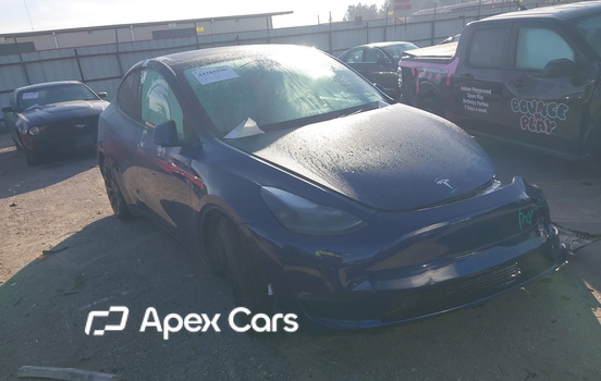 Tesla Model Y 2022 - Image 1 of 18