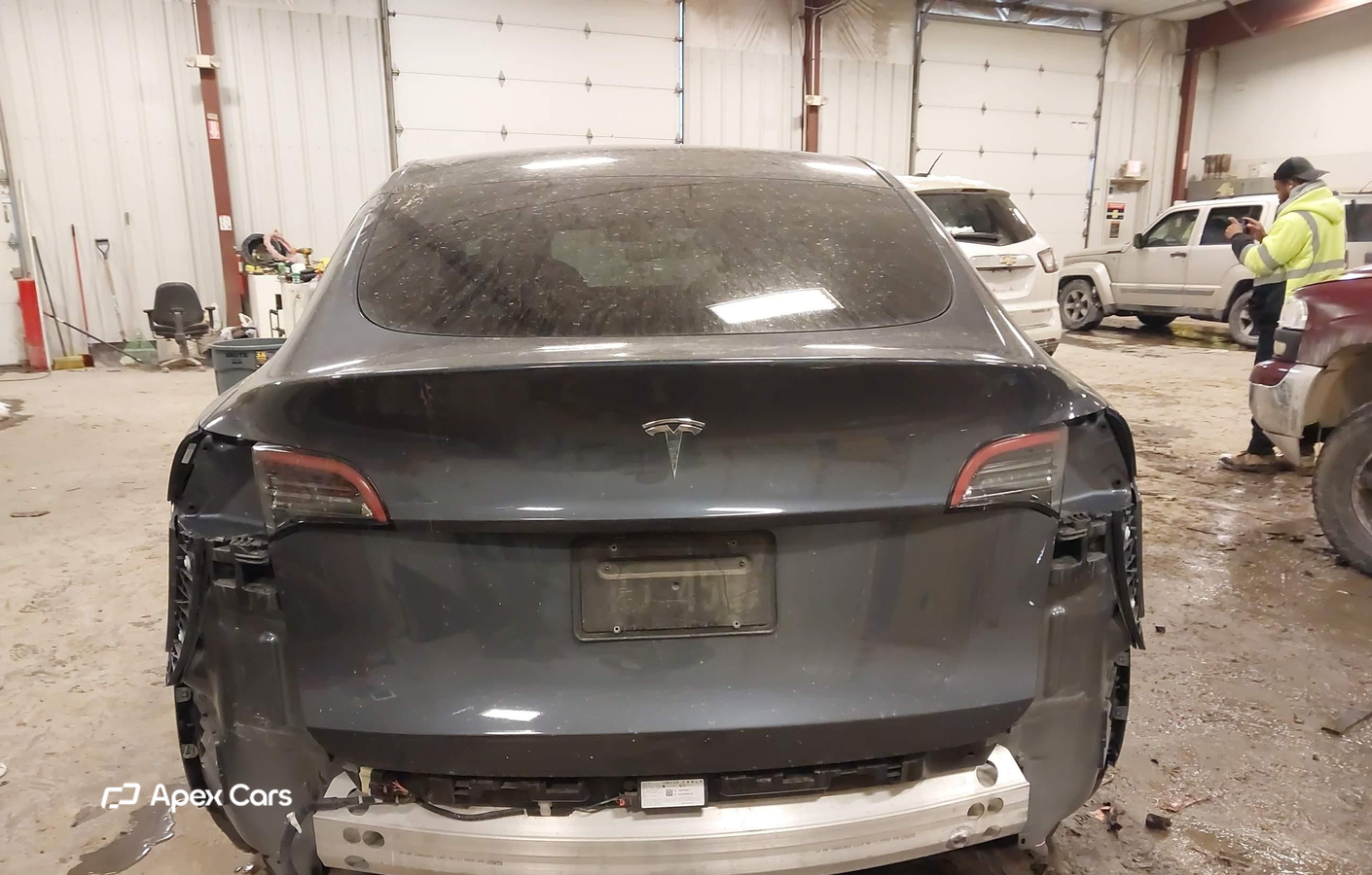 Tesla Model Y 2023