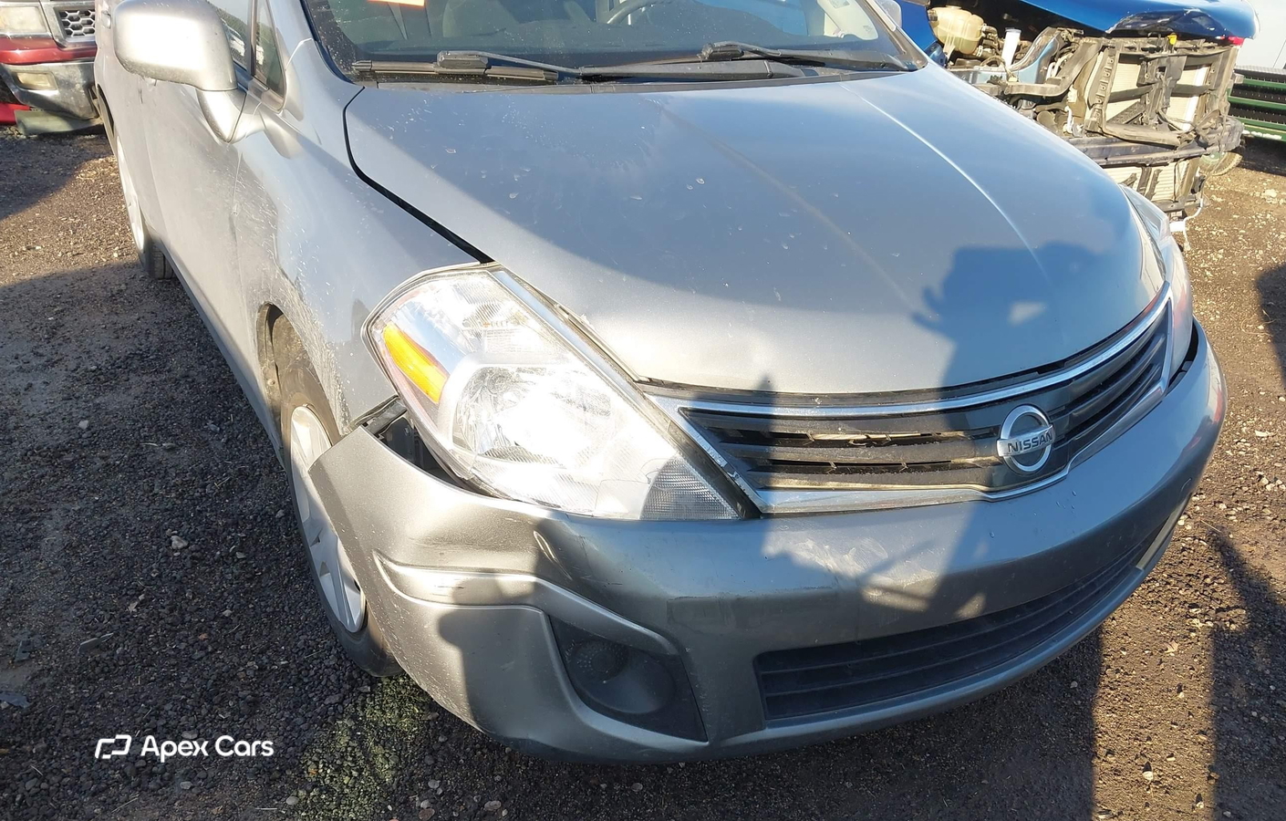 Nissan Versa 2011