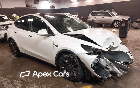 Tesla Model Y 2020 - Image 1 of 20