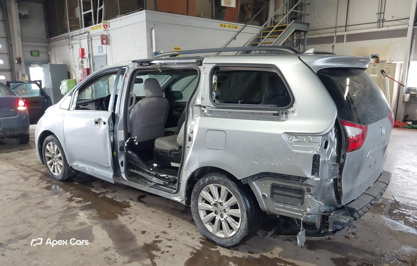 Toyota Sienna 2015