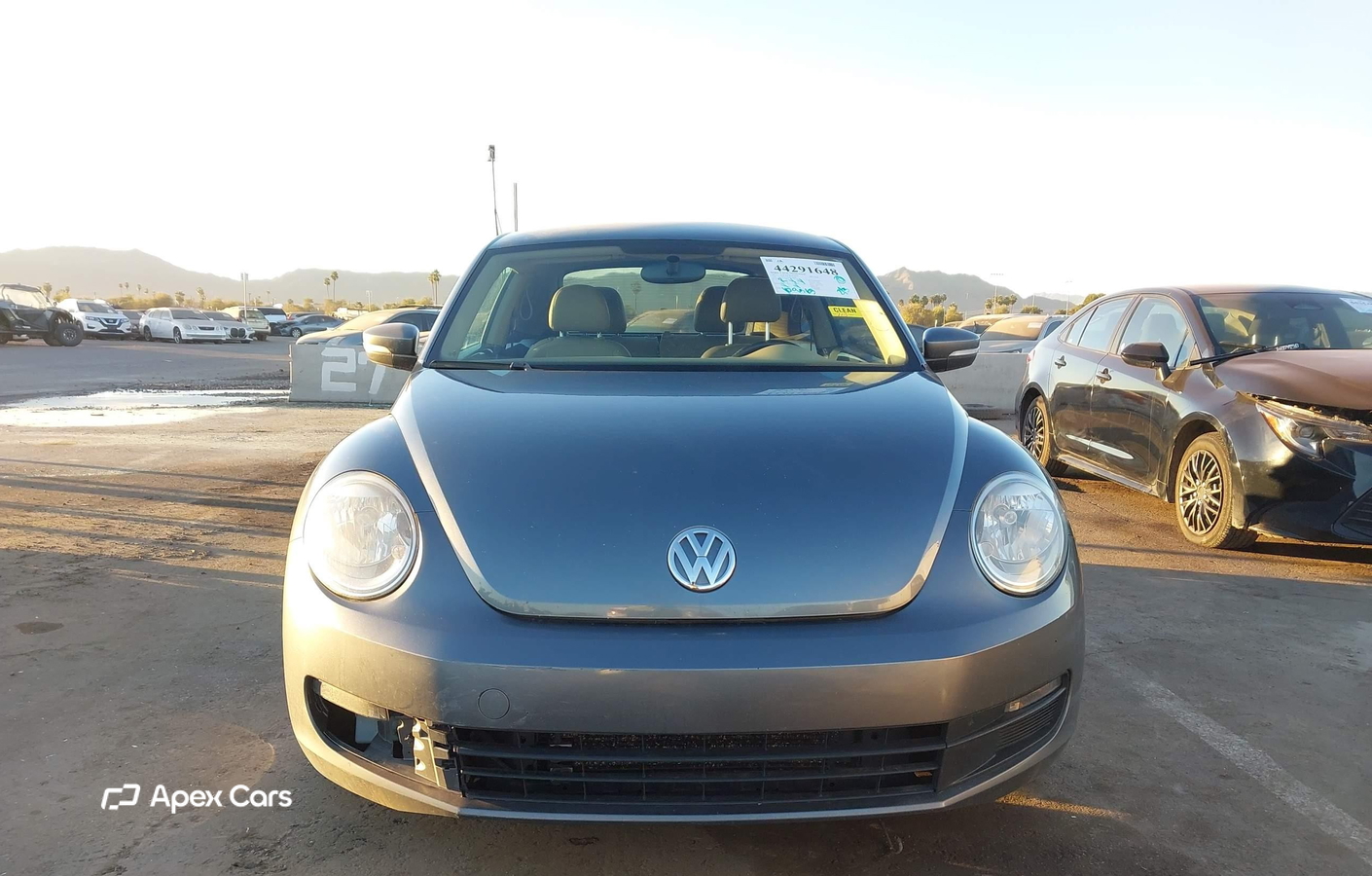 Volkswagen Beetle 2013