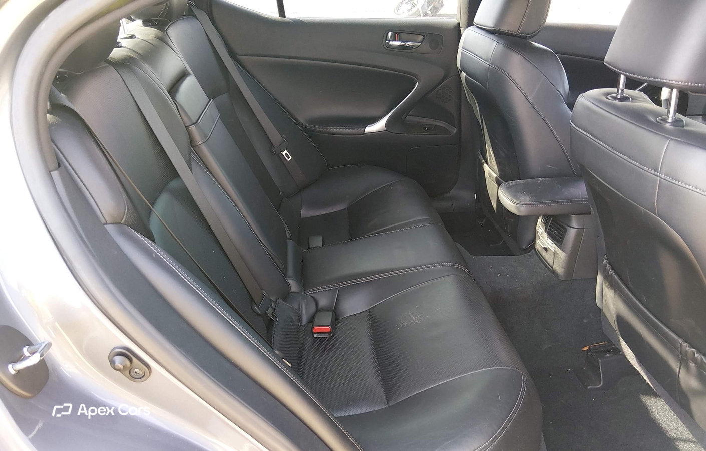 Lexus IS 2012