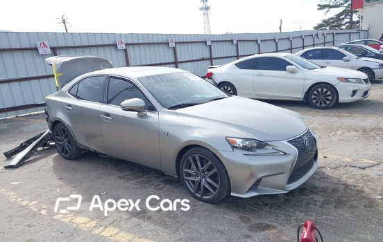 Lexus IS 2015 - Image 1 of 17