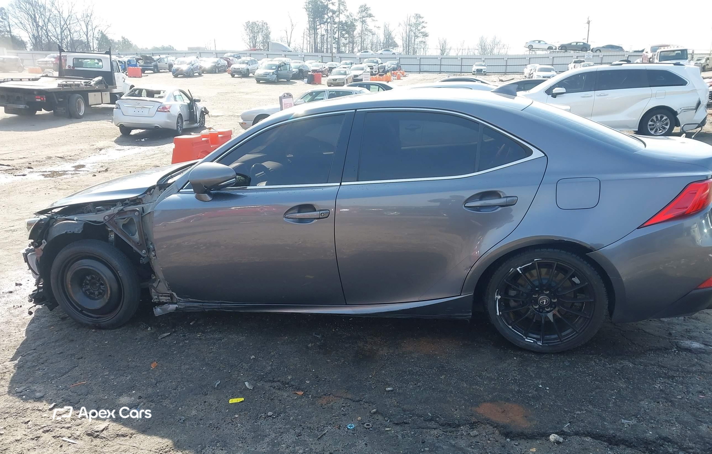 Lexus IS 2019