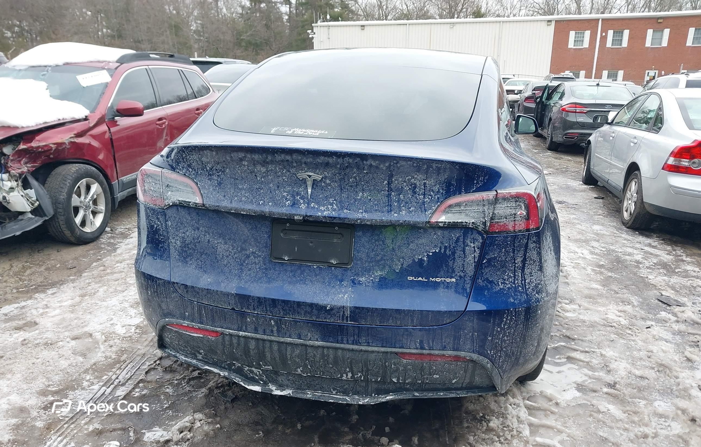 Tesla Model Y 2023