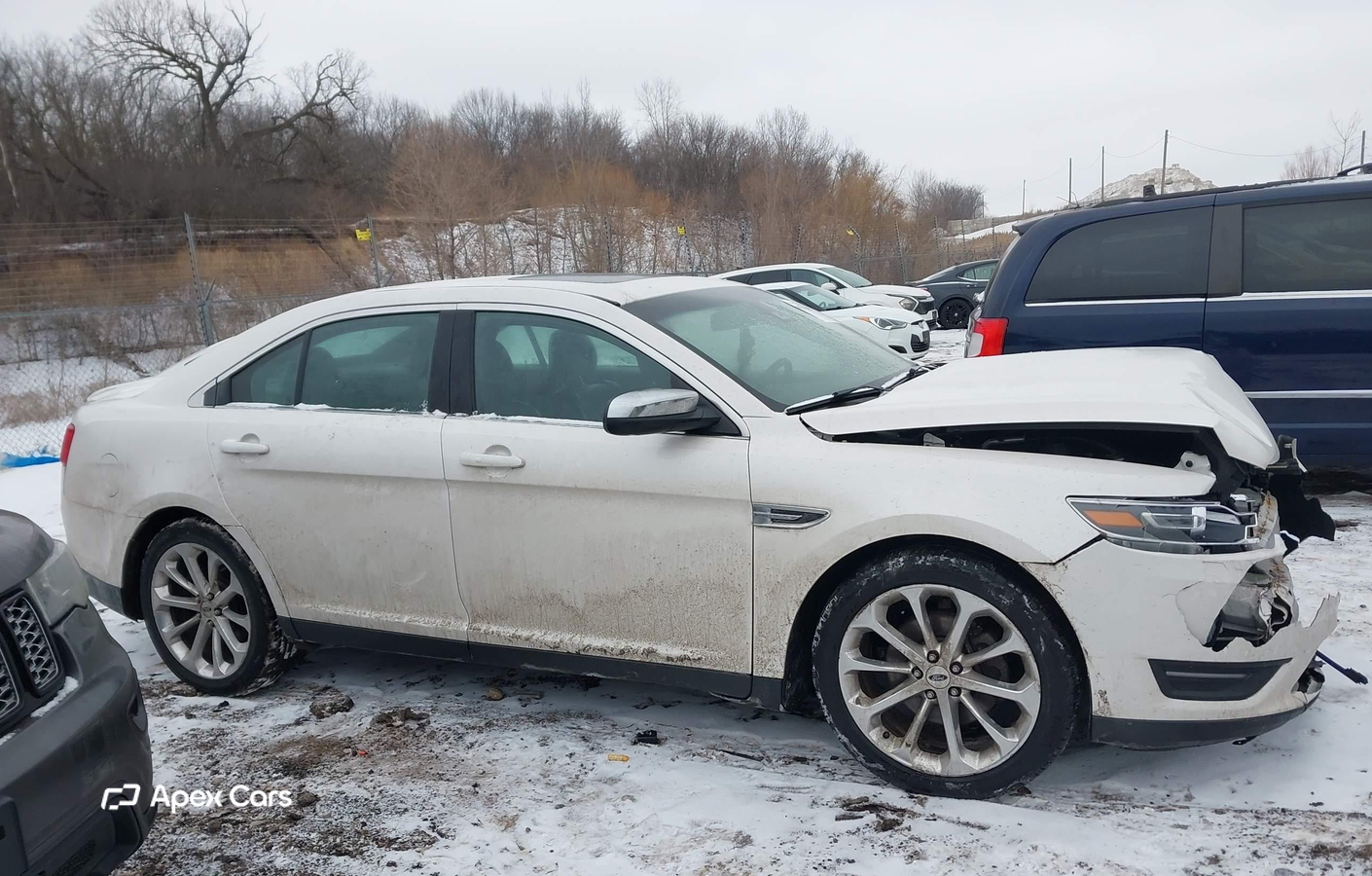 Ford Taurus 2017