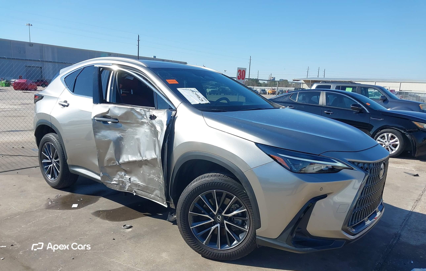 Lexus NX 2024