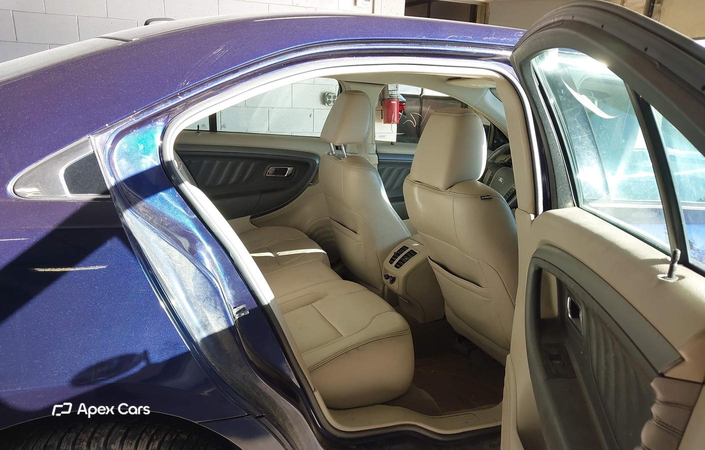 Ford Taurus 2011