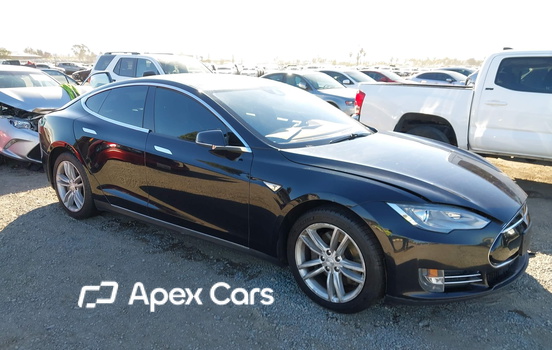 Tesla Model S 2015 - Image 1 of 17
