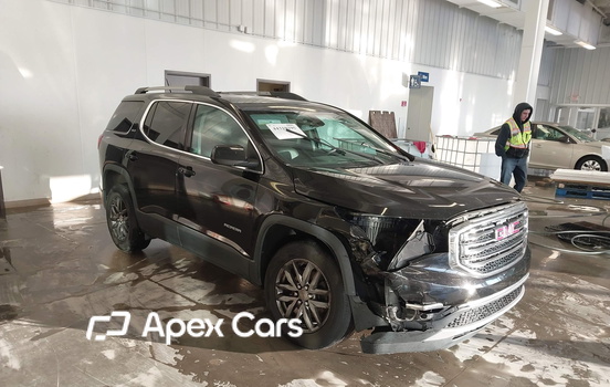 GMC Acadia 2017 - Image 1 of 17