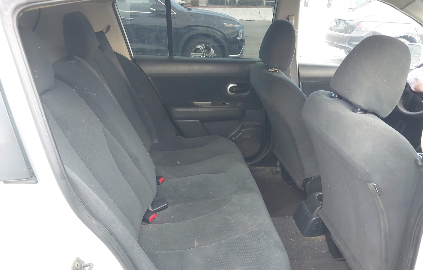 Nissan Versa 2012