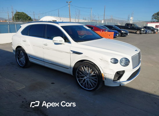2021 Bentley Bentayga - Image 1 of 5