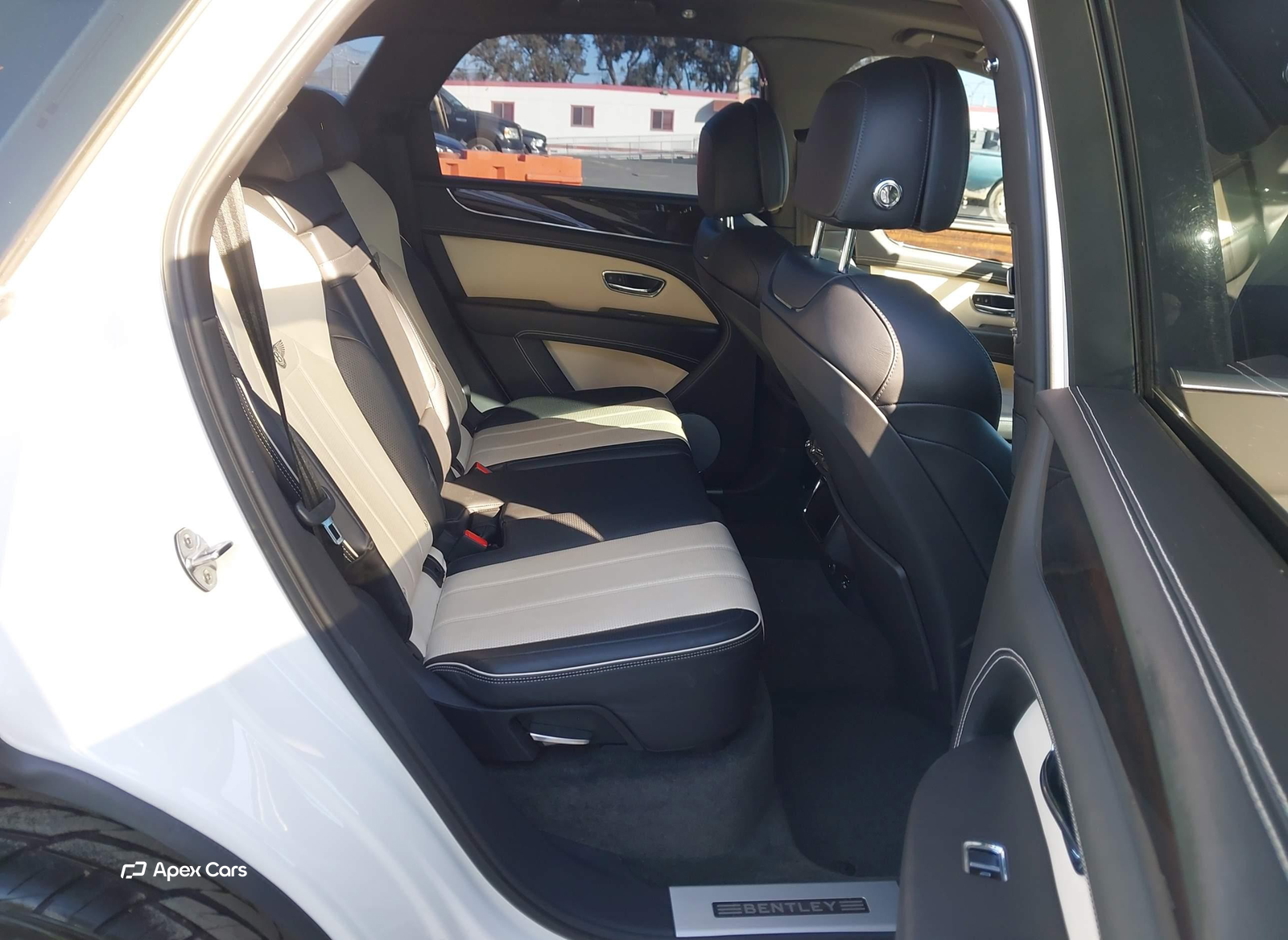 Bentley Bentayga 2021