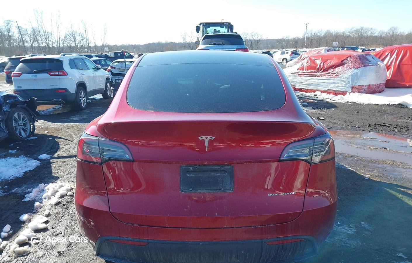 Tesla Model Y 2024
