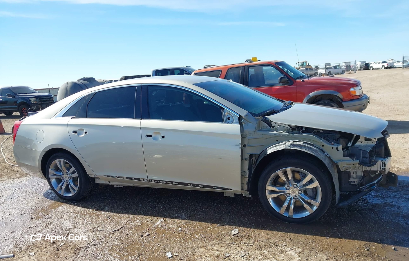 Cadillac XTS 2013