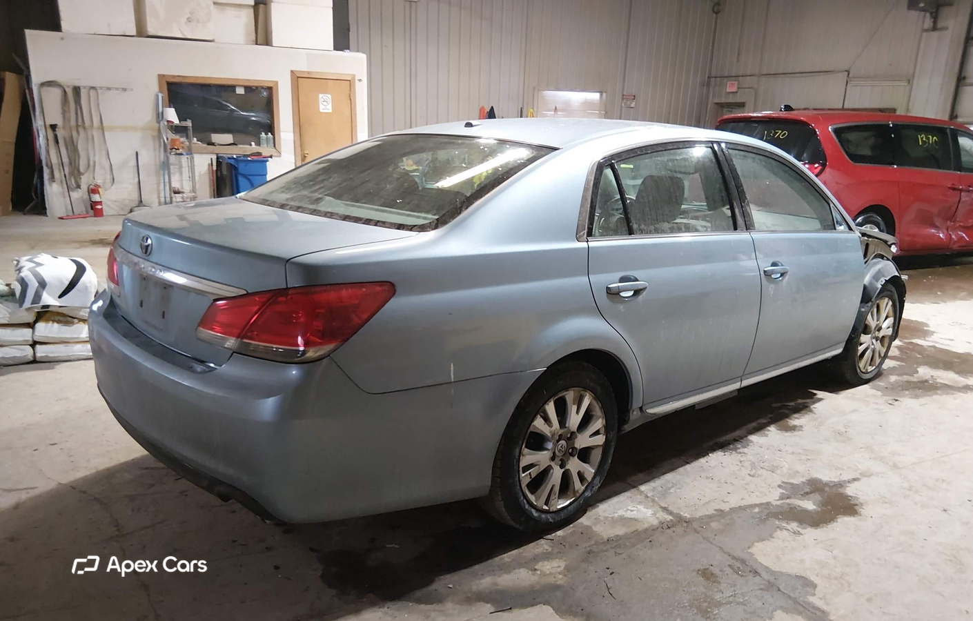 Toyota Avalon 2011