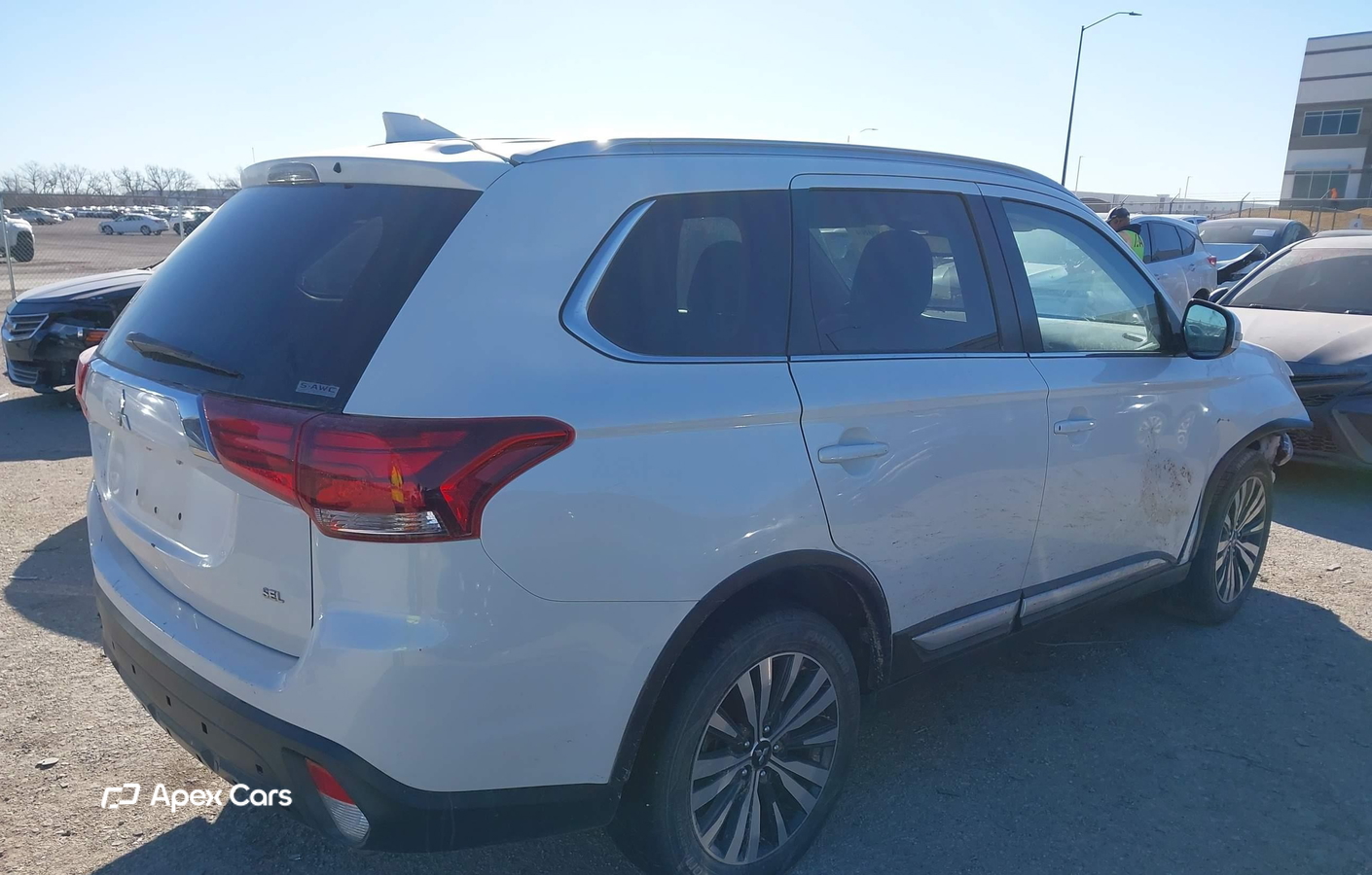 Mitsubishi Outlander 2020