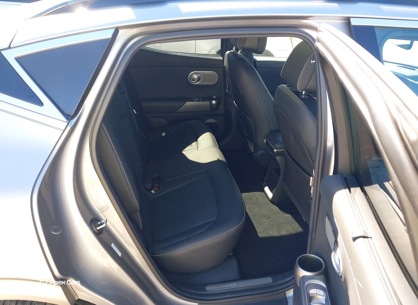 Genesis GV60 2025