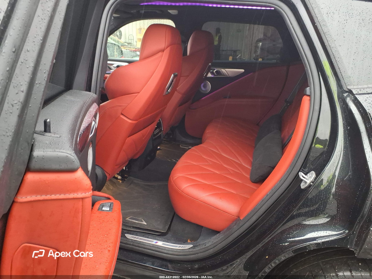 BMW XM 2023