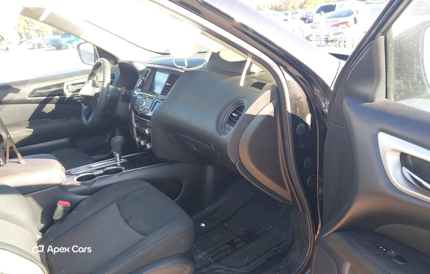 Nissan Pathfinder 2017
