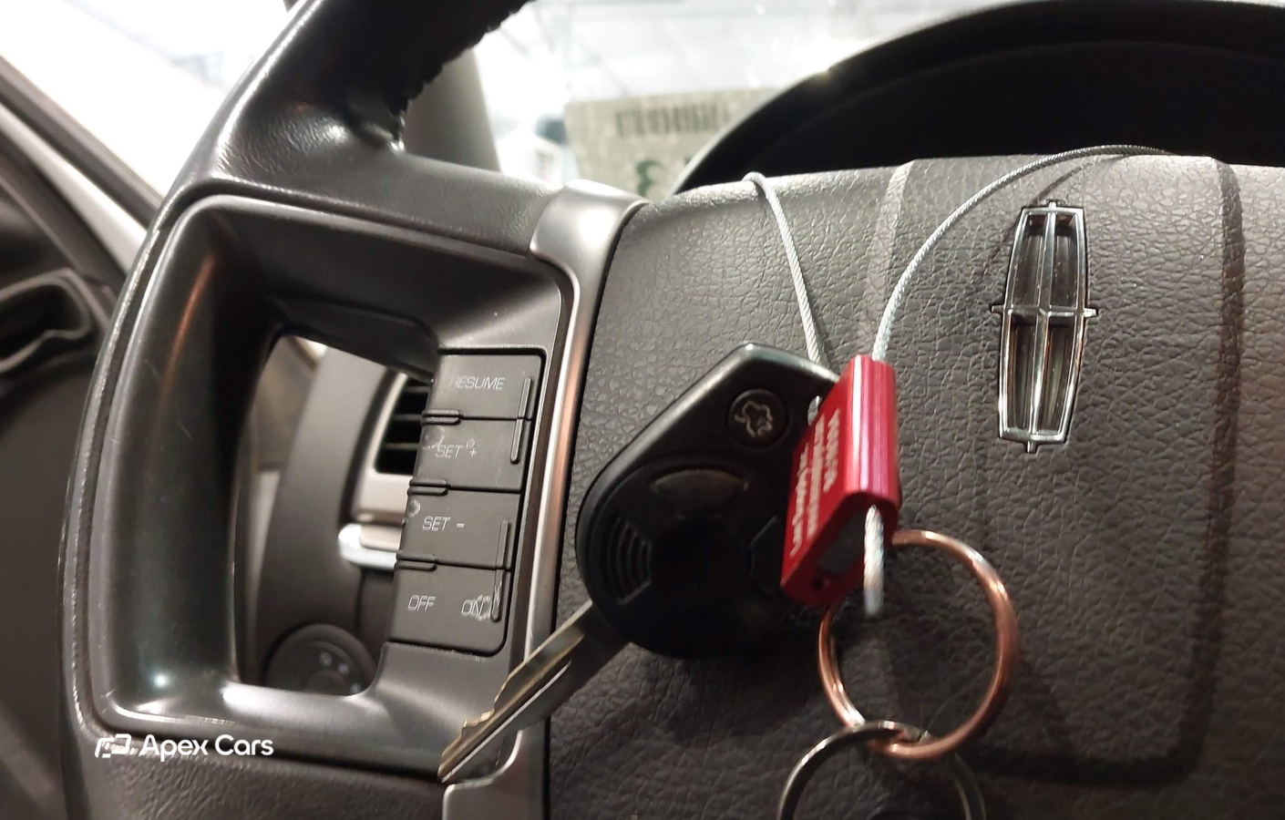 Lincoln MKZ 2011