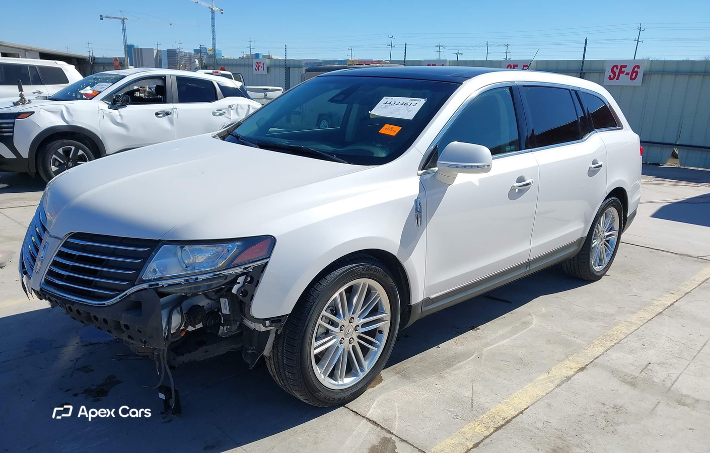 Lincoln MKT 2018