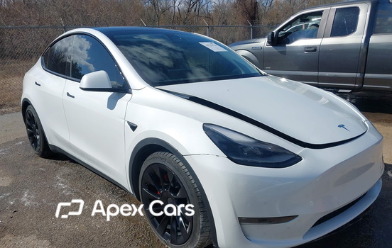 Tesla Model Y 2022 - Image 1 of 18