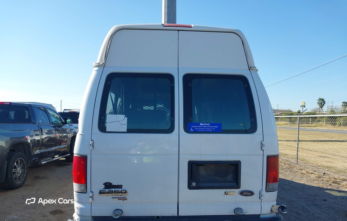 Ford Econoline 2012