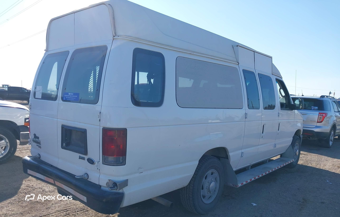 Ford Econoline 2012