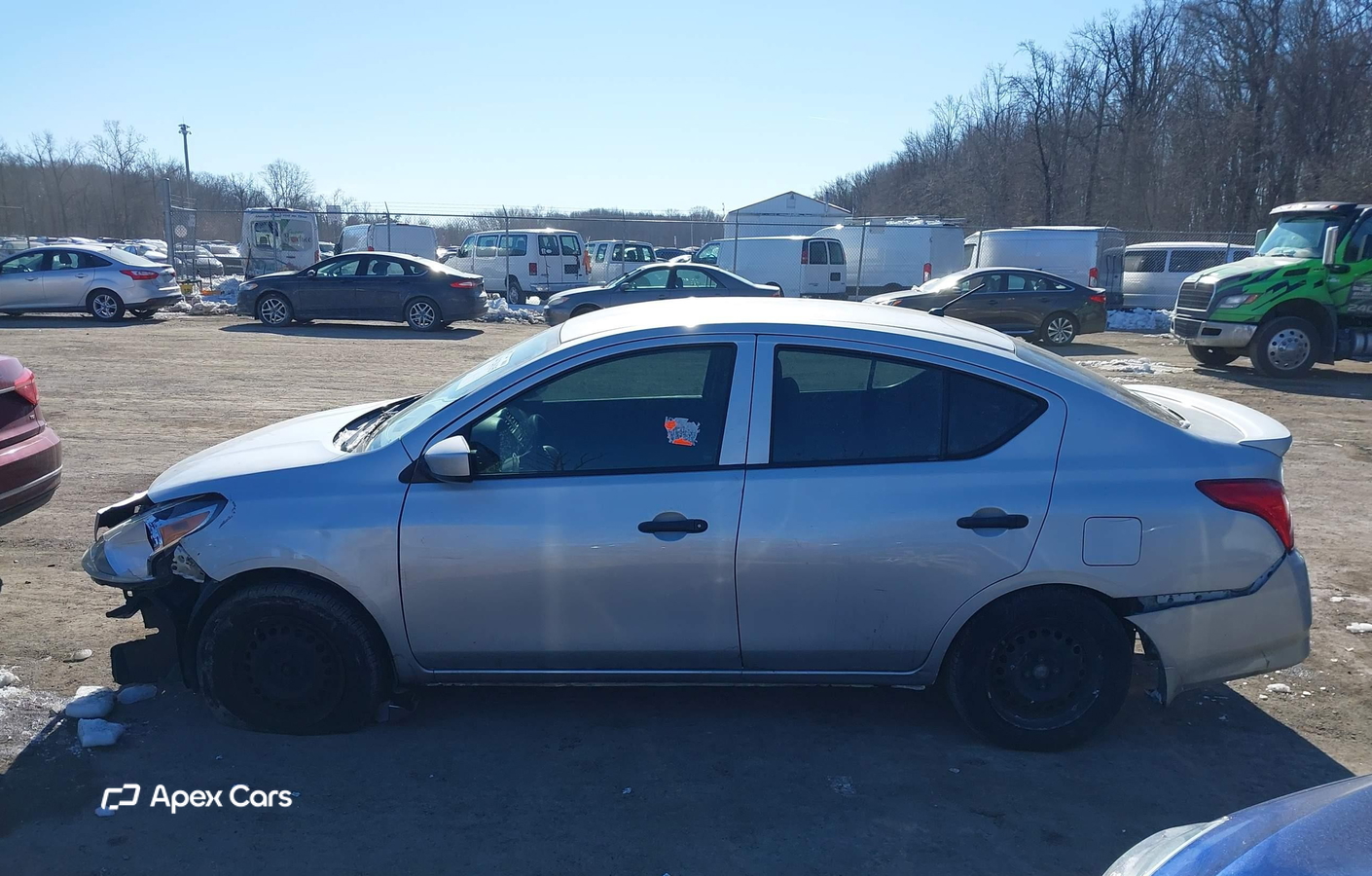 Nissan Versa 2016
