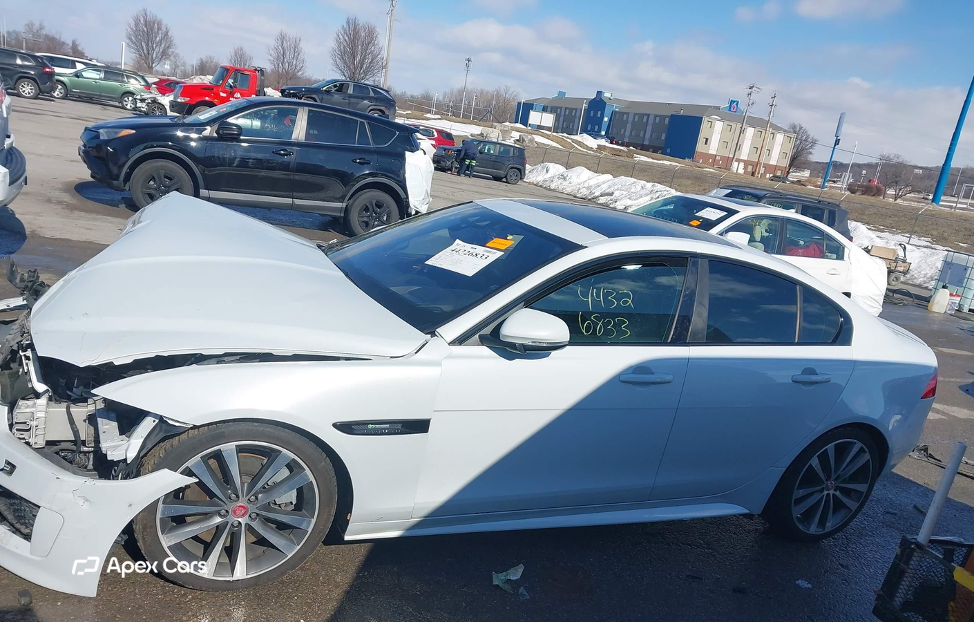 Jaguar XE 2017
