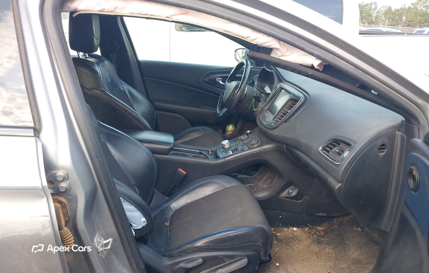 Chrysler 200 2015