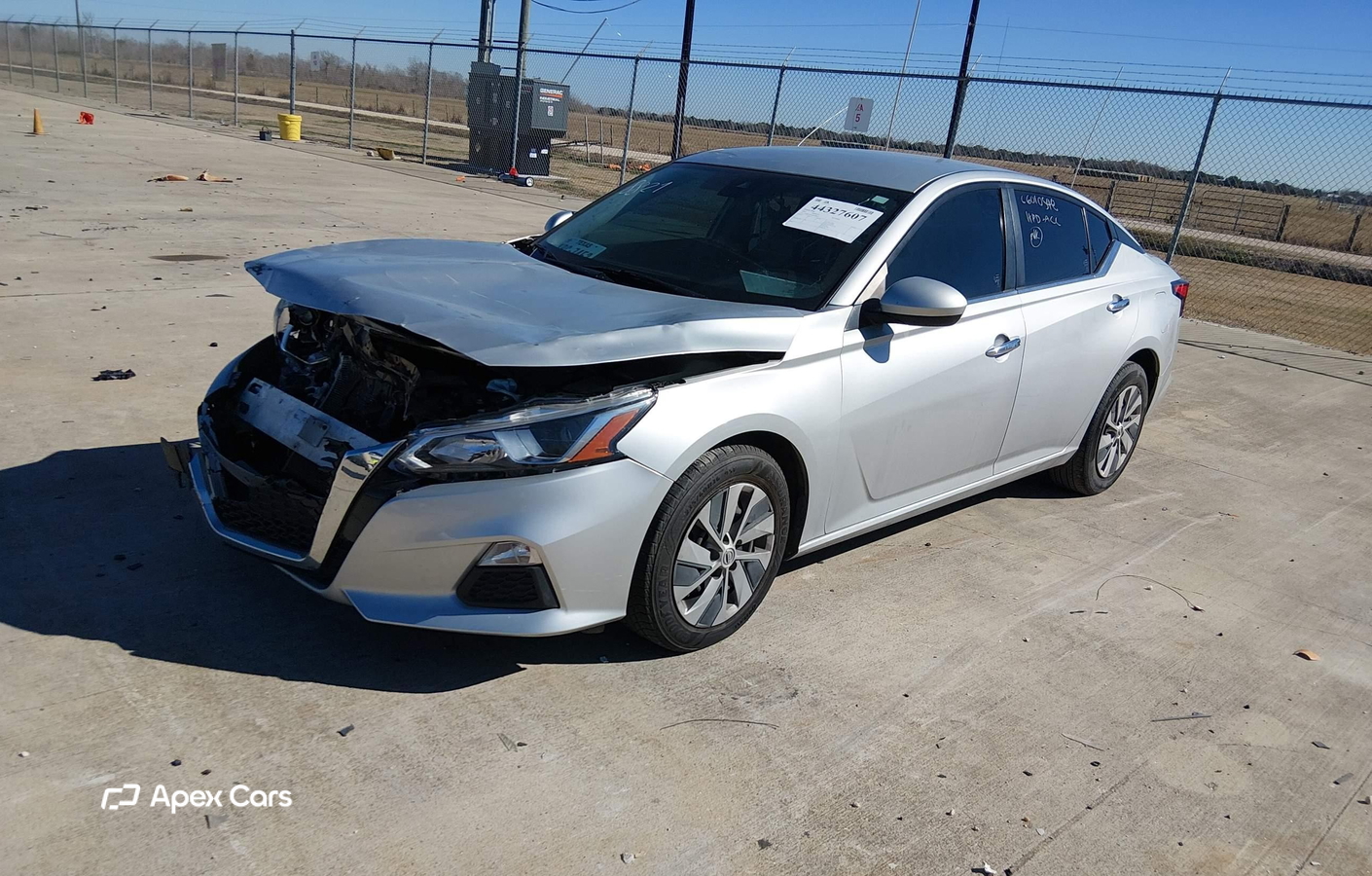 Nissan Altima 2021