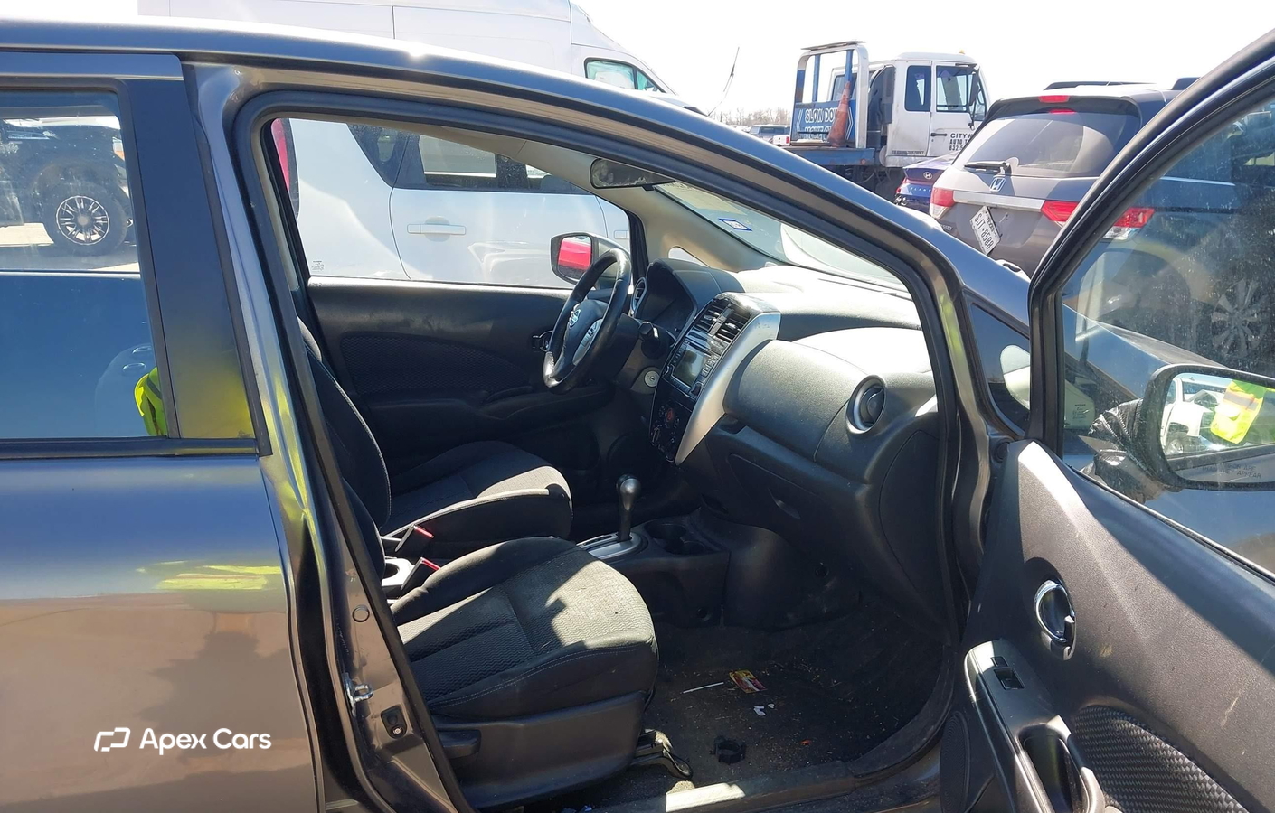 Nissan Versa 2016