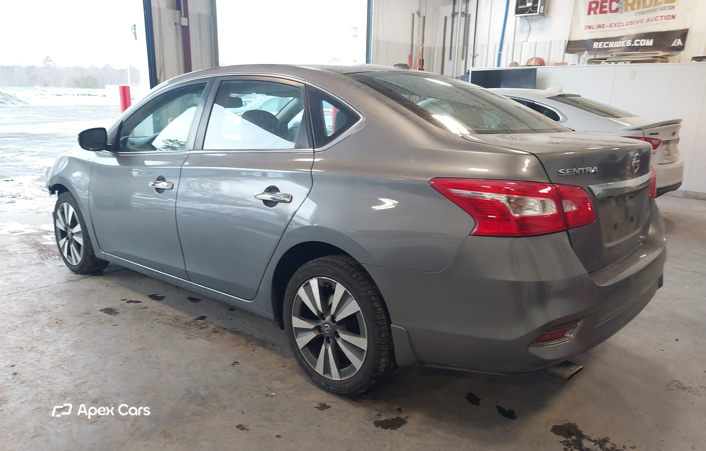 Nissan Sentra 2016