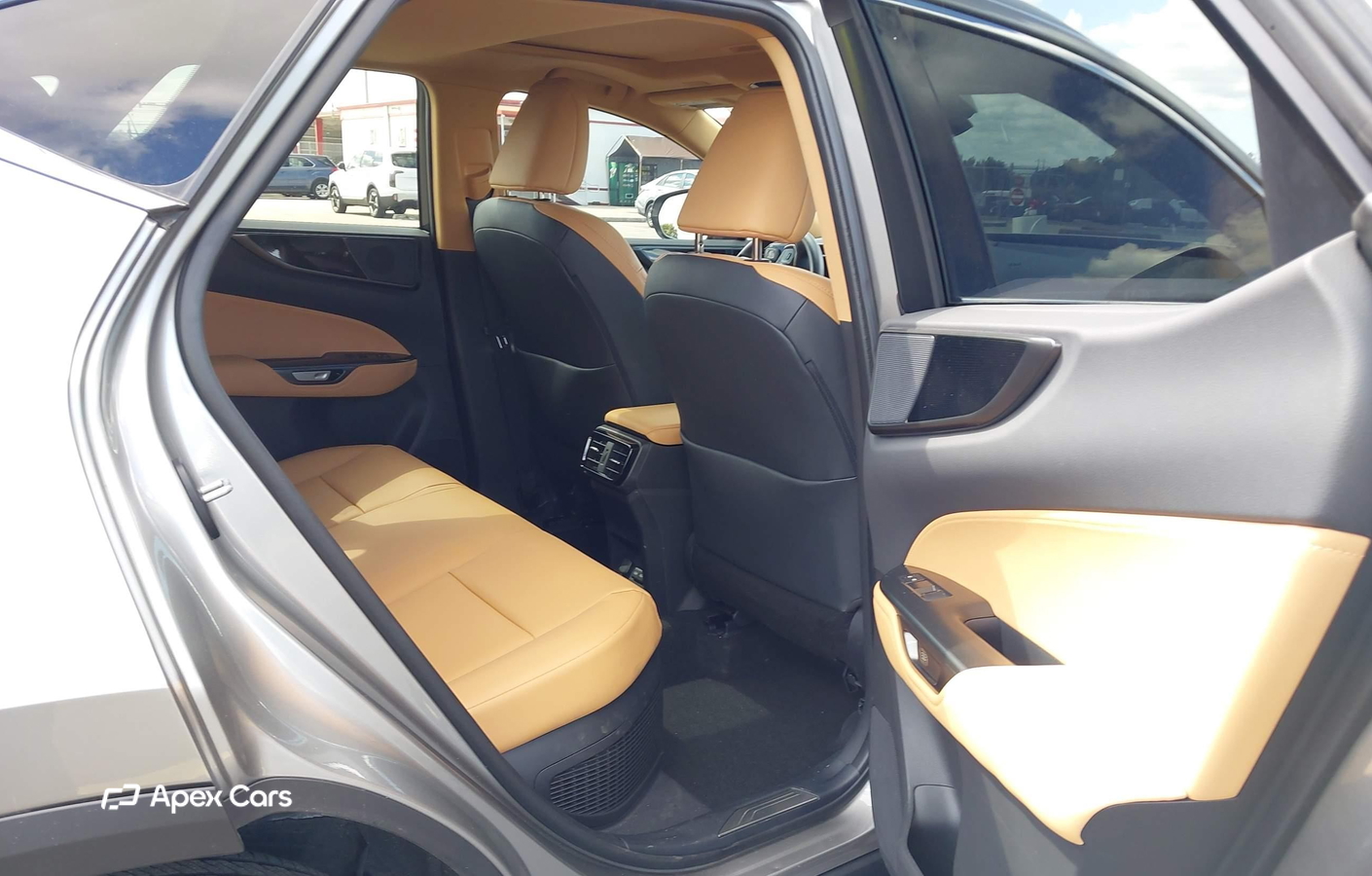 Lexus NX 2025