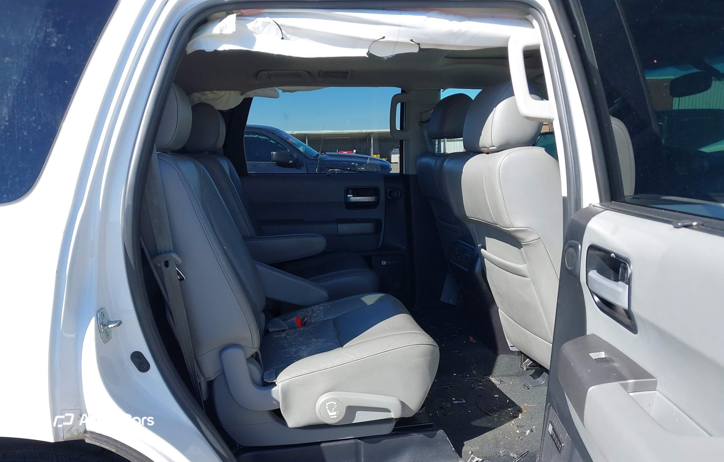Toyota Sequoia 2014