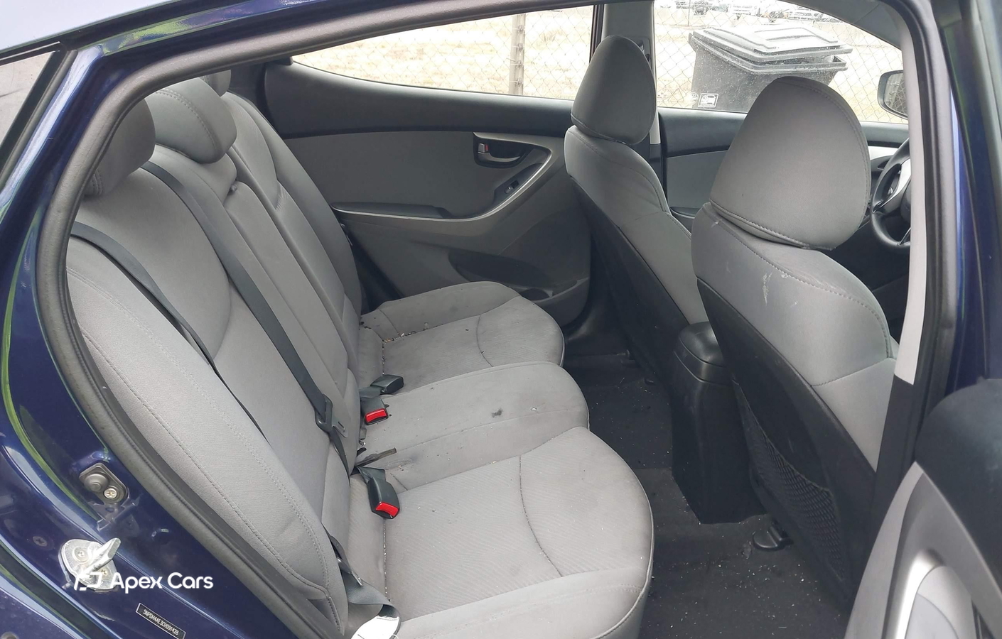 Hyundai Elantra 2012