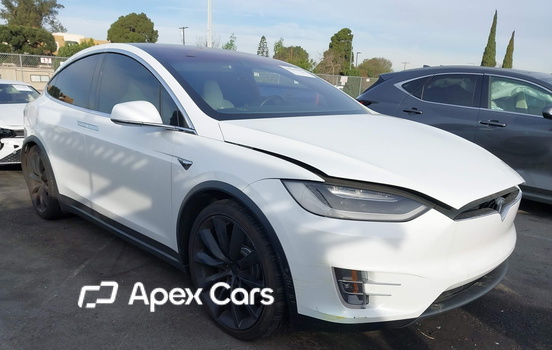 Tesla Model X 2018 - Image 1 of 15