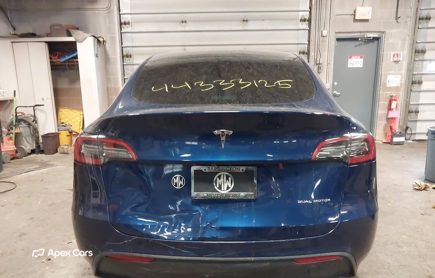 Tesla Model Y 2022