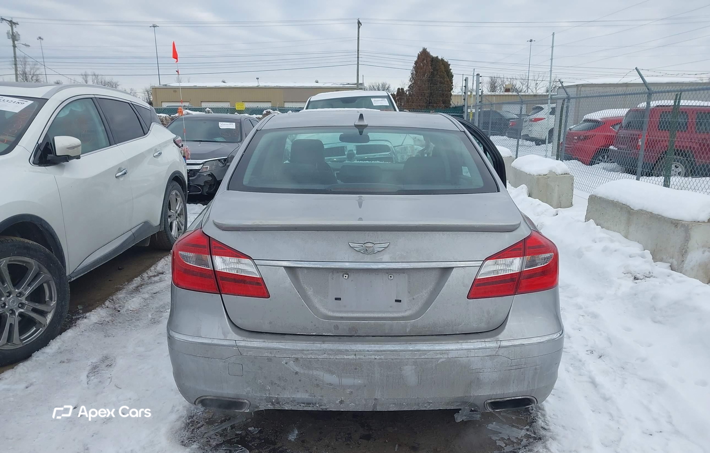 Hyundai Genesis 2012
