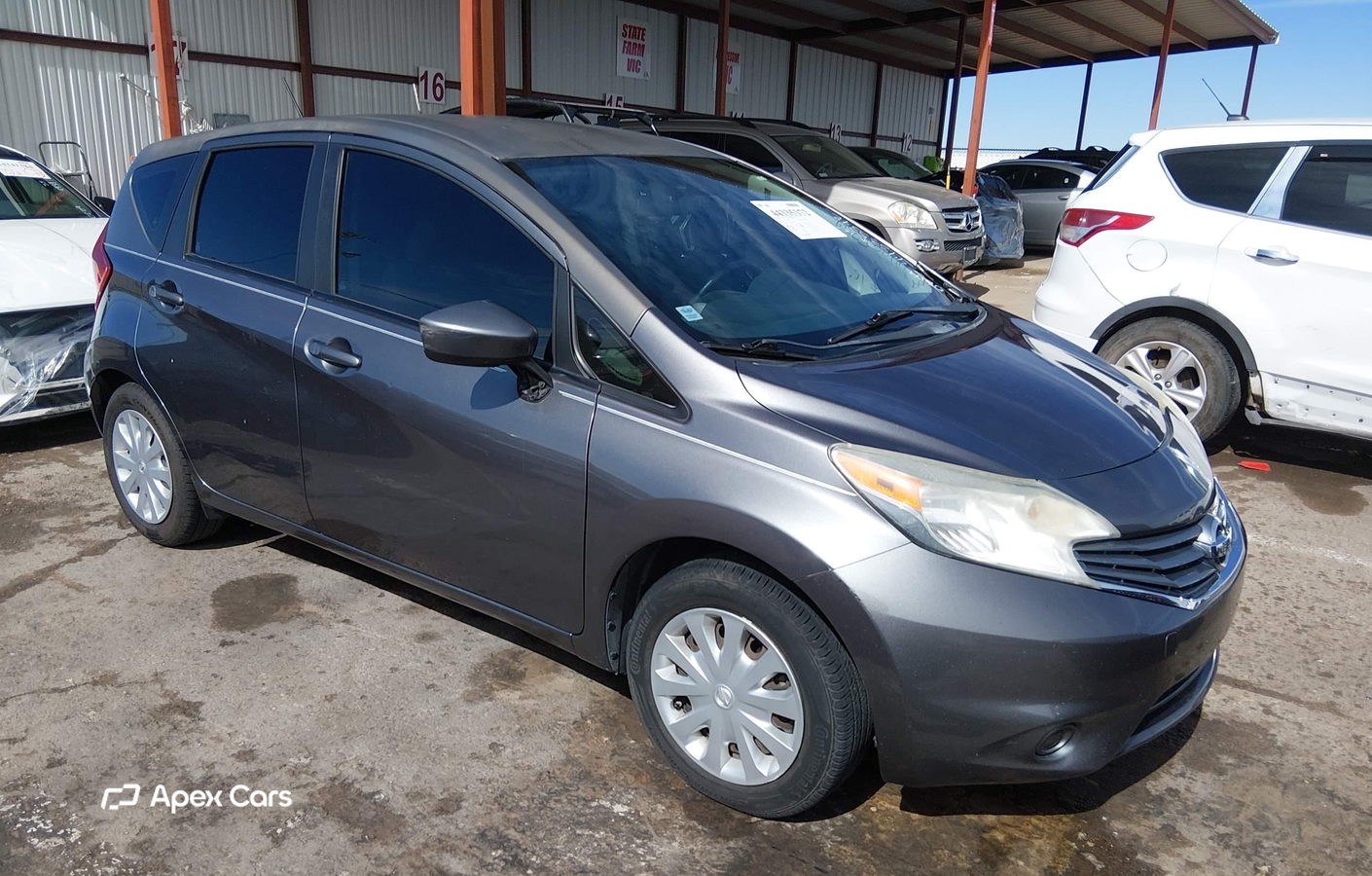 Nissan Versa 2016