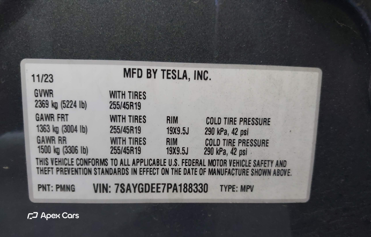 Tesla Model Y 2023