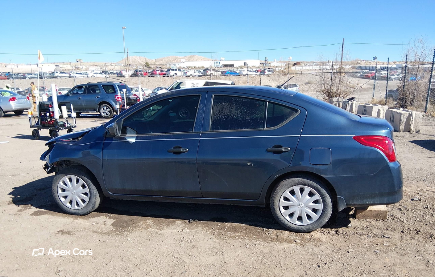 Nissan Versa 2016