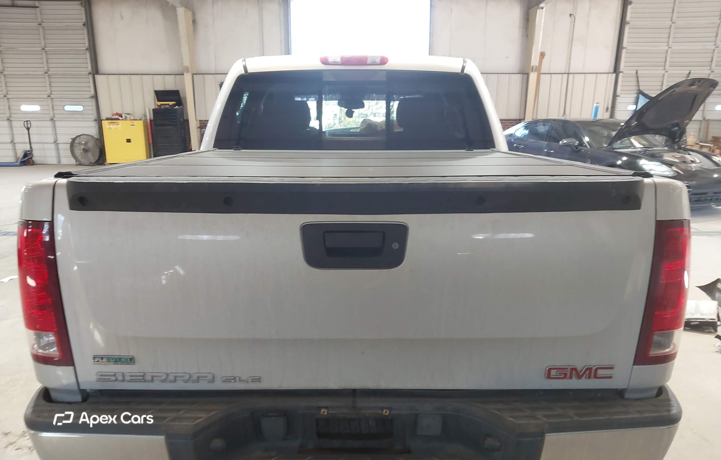 GMC Sierra 2011