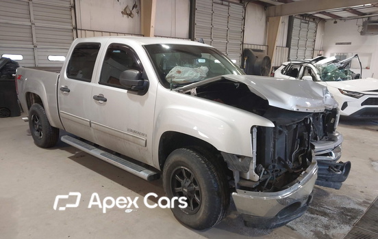 GMC Sierra 2011 - Image 1 of 17